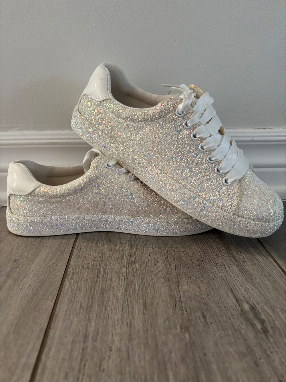 Call it Spring- women’s glittered white running shoe - Picture 1 of 5